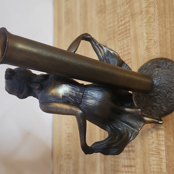 Bronze Art Deco-style dancing lady candle holder or Figurine - Picture 4 of 8